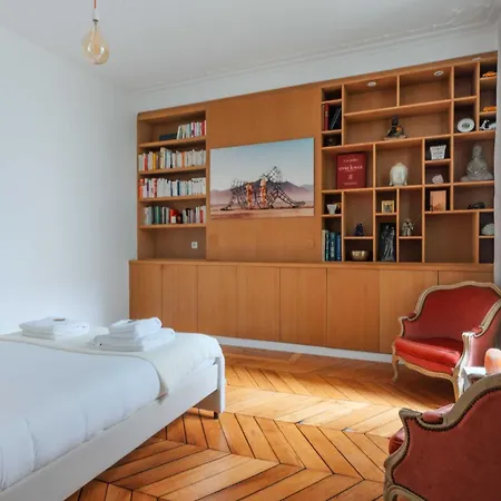 Very Spacious - 5br-10p - Champs-elysees Parigi